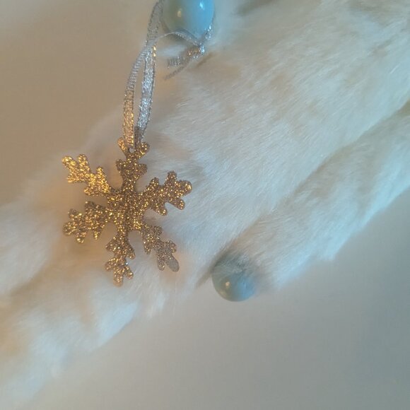 NWT 16" Yeti Nutcracker Bigfoot Furry Christmas Holiday Decor Michael's Ashland - Picture 6 of 13